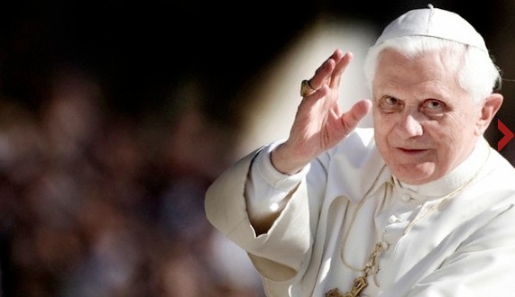 Papa-Benedetto-XVI-su-Twitter